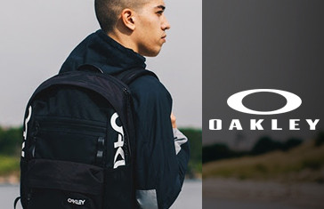 oakley ropa